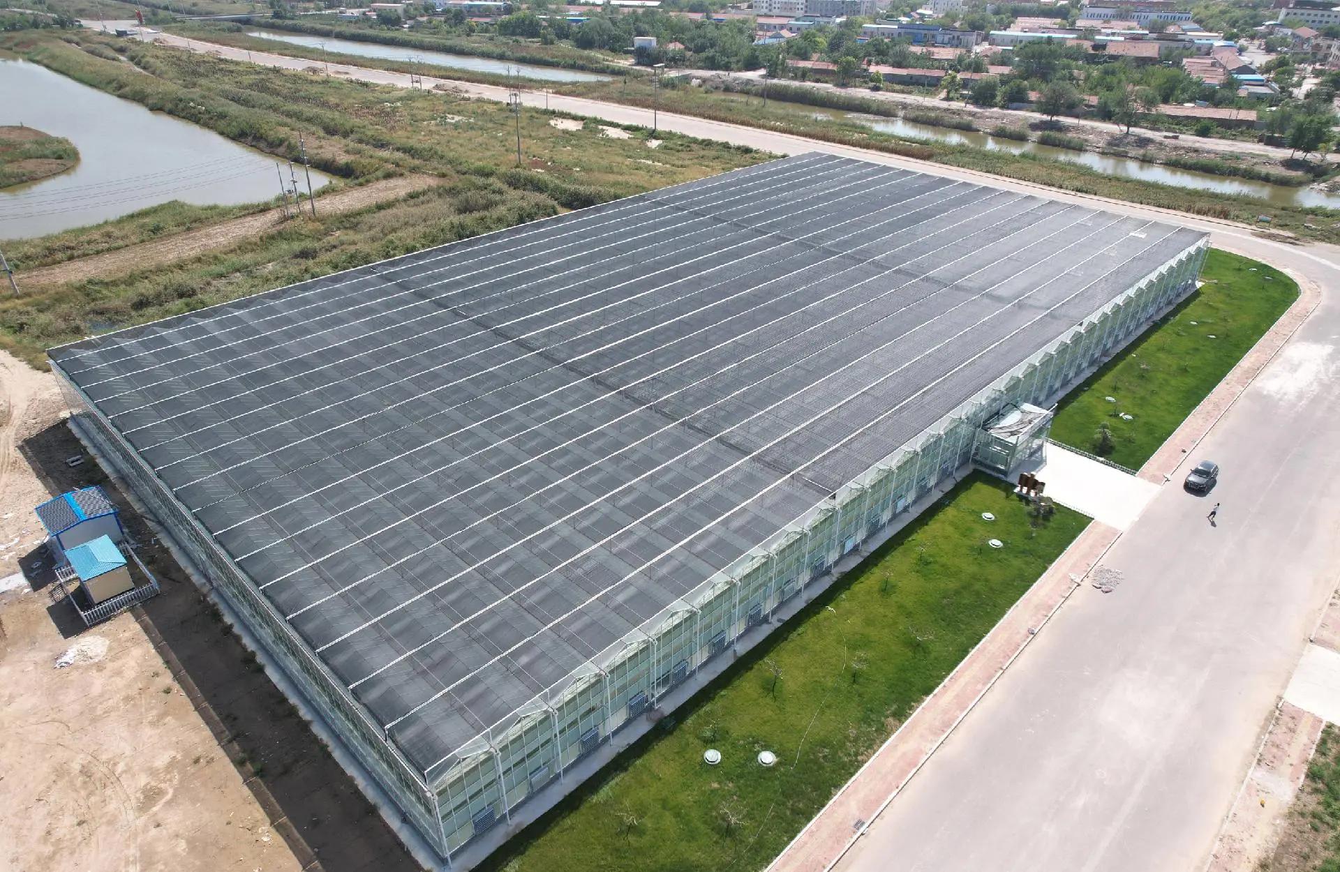 山東玻璃溫室大棚建設全攻略